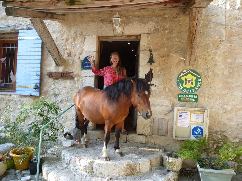 Ferme Saint Pierre Hotel Bargème Esterno foto