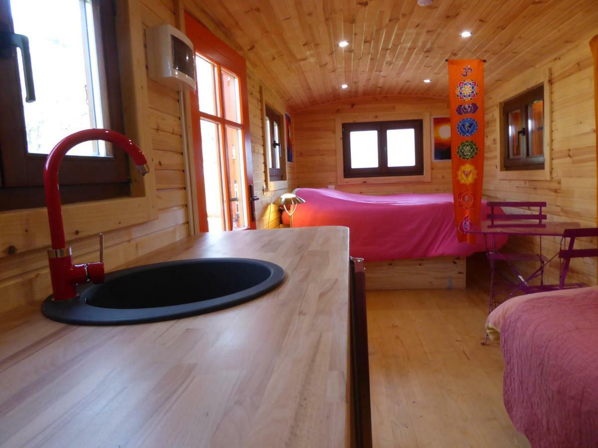 Ferme Saint Pierre Hotel Bargème Esterno foto